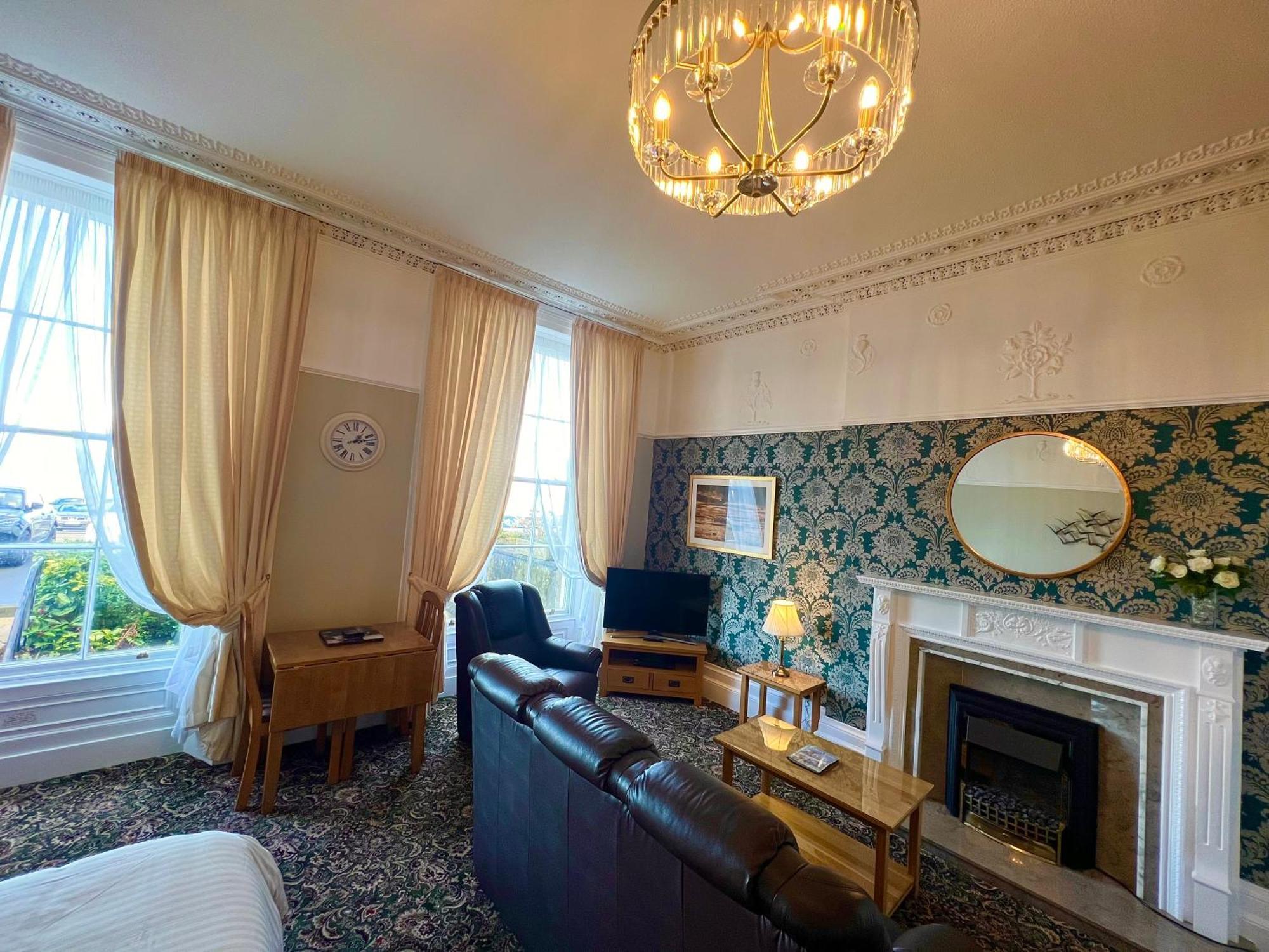 מורקמבי Eden Vale Ground Floor Sea View Apartment מראה חיצוני תמונה